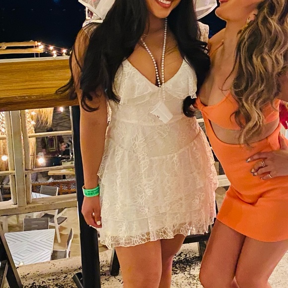 SAU LEE Alice Mini Dress in White - Picture 4 of 4